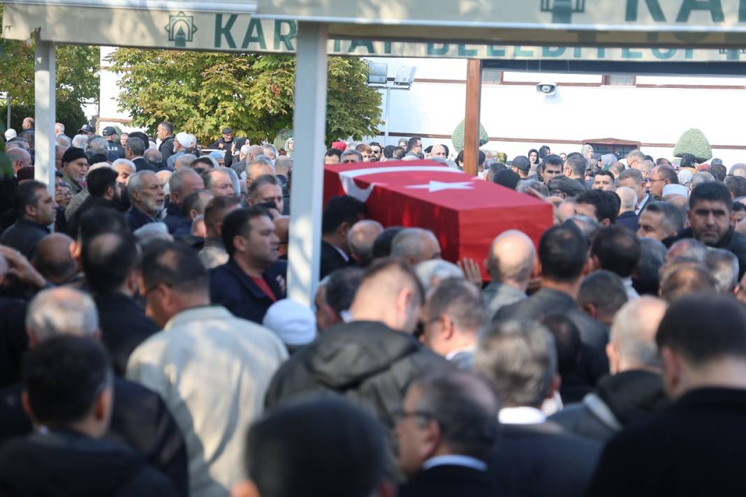 Konyalı Kaymakam İhsan kara Karatay'da toprağa verildi 4